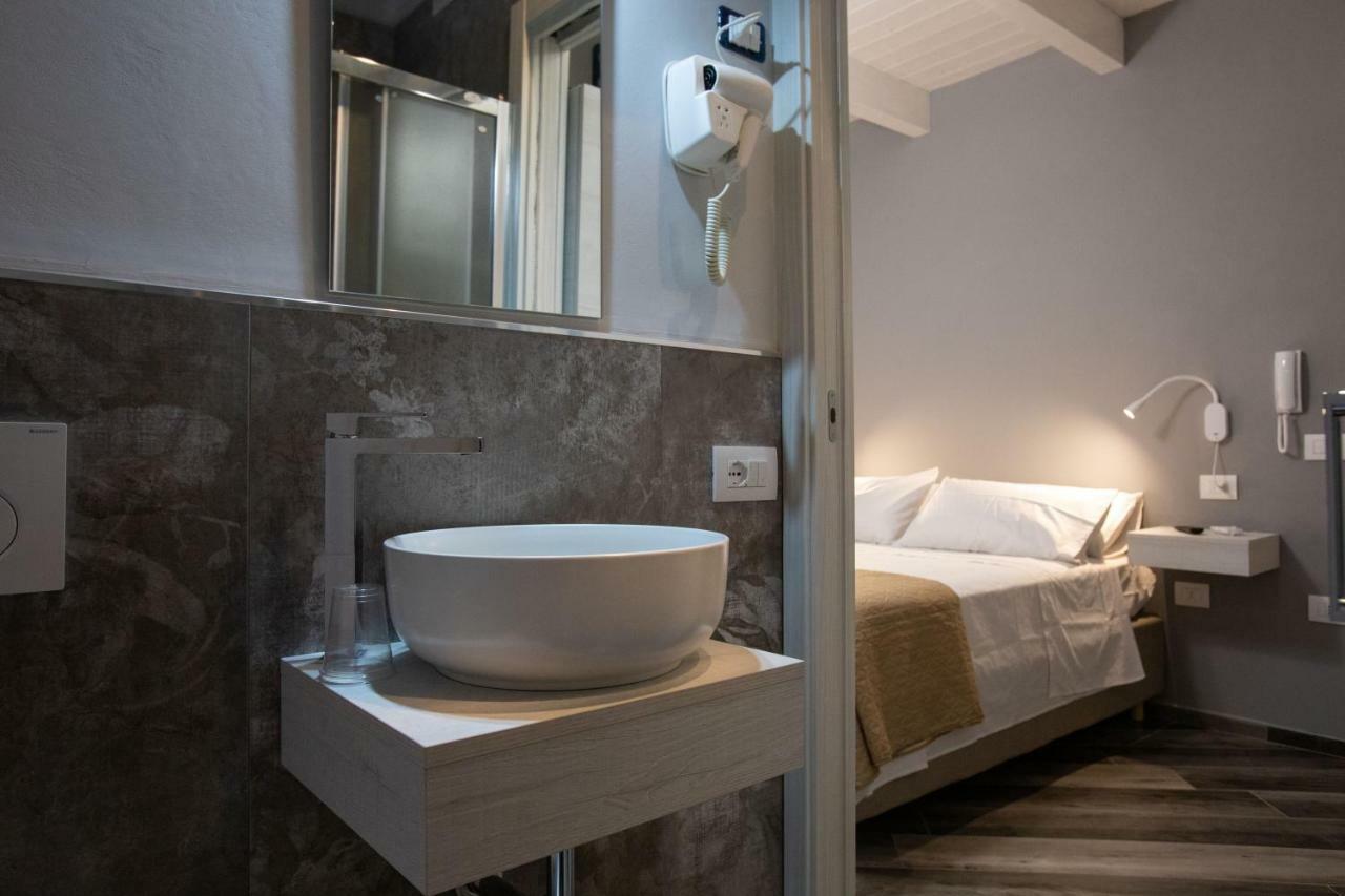 AL 54 Accommodation San Benedetto del Tronto Esterno foto