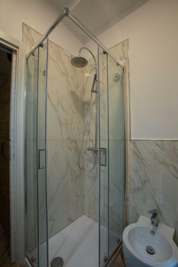 AL 54 Accommodation San Benedetto del Tronto Esterno foto