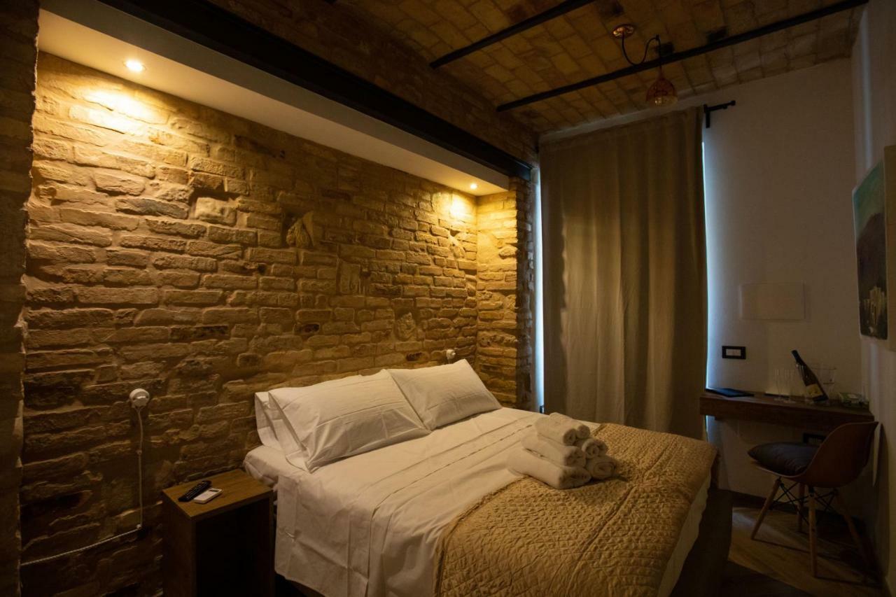 AL 54 Accommodation San Benedetto del Tronto Esterno foto