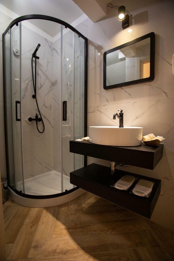 AL 54 Accommodation San Benedetto del Tronto Esterno foto
