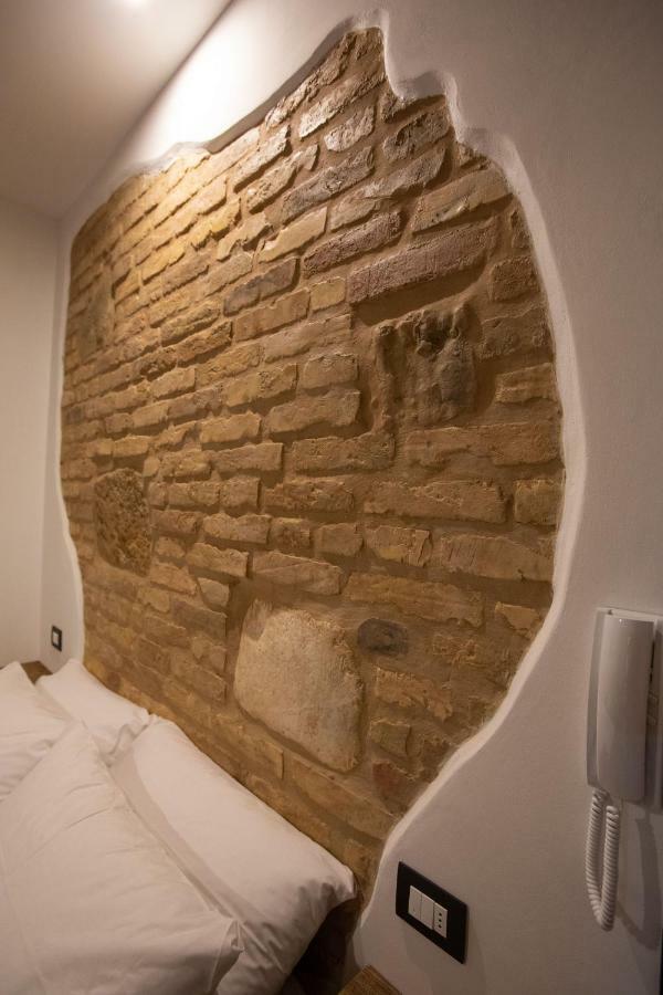 AL 54 Accommodation San Benedetto del Tronto Esterno foto