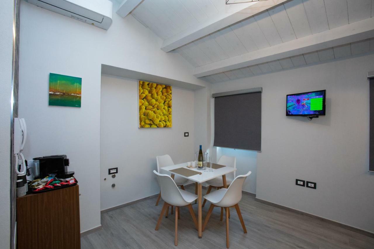 AL 54 Accommodation San Benedetto del Tronto Esterno foto