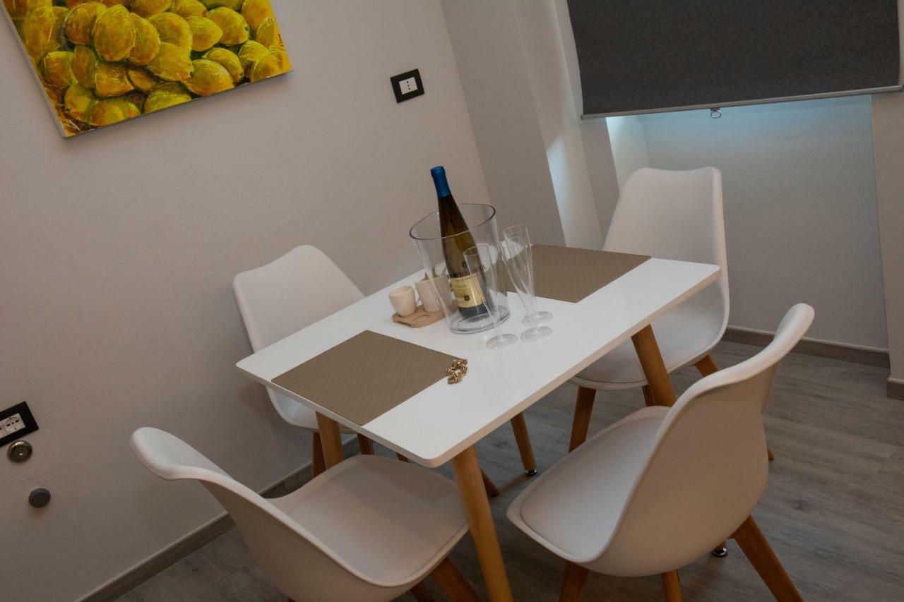 AL 54 Accommodation San Benedetto del Tronto Esterno foto